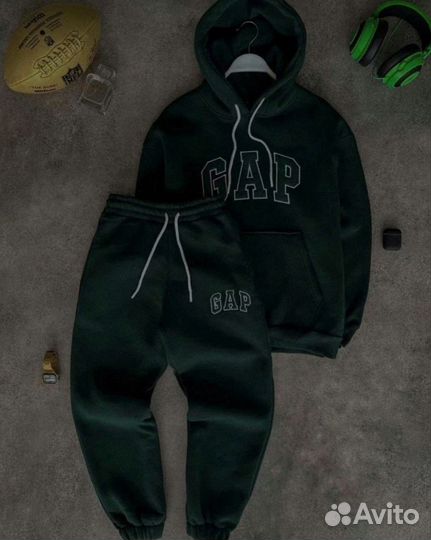 Спортивный костюм