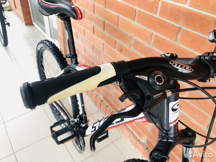 Дорожный велосипед Stels Navigator 830