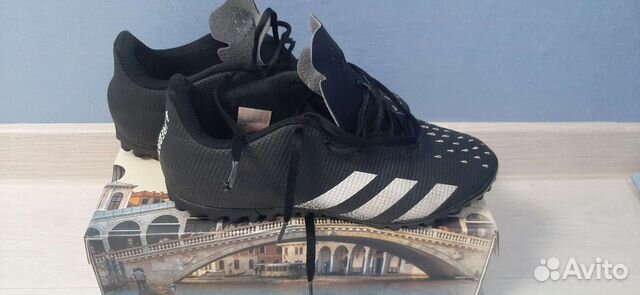 Бутсы adidas predator