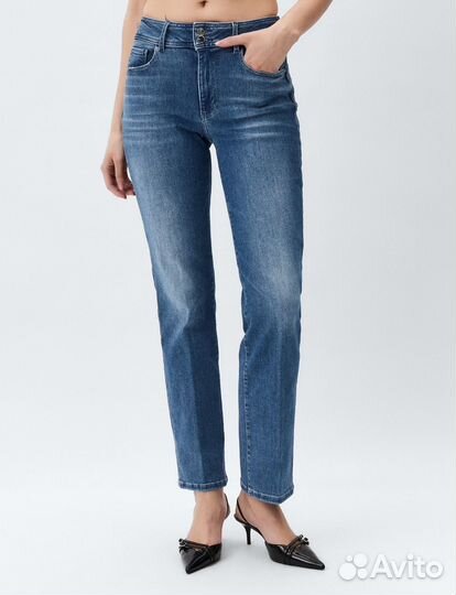 Джинсы женские guess