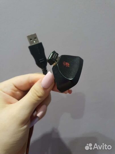 Игровая беспроводная мышь A4Tech R8