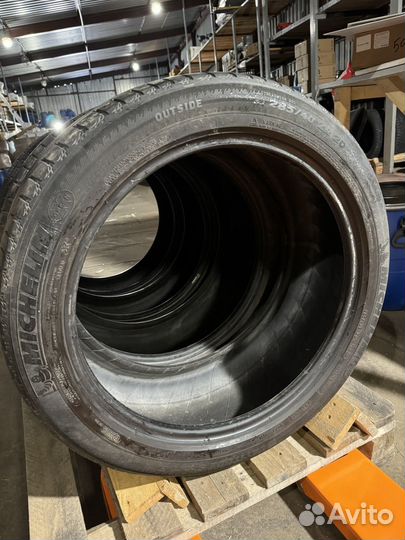 Michelin Latitude Sport 3 255/45 R20 и 285/40 R20 105Y