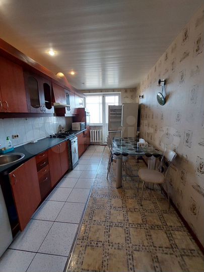 2-к. квартира, 74 м², 6/6 эт.