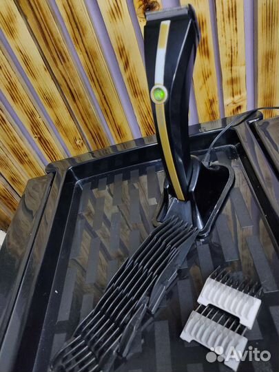 Машинка для стрижки волос профессиональная Ermila