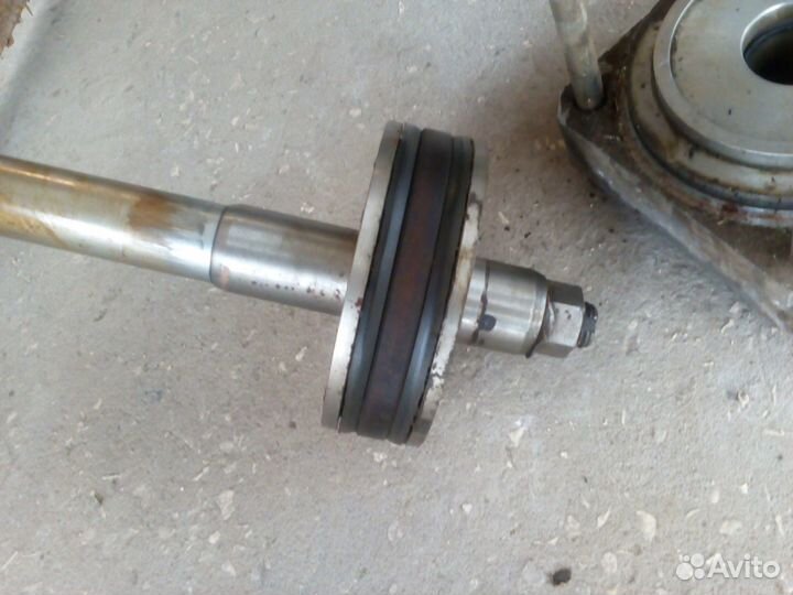 Продаю Гидроцилиндр