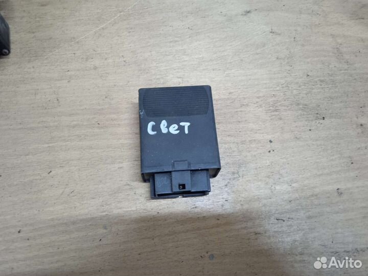 Блок управления фарами Mercedes W638 Vito Мерседес