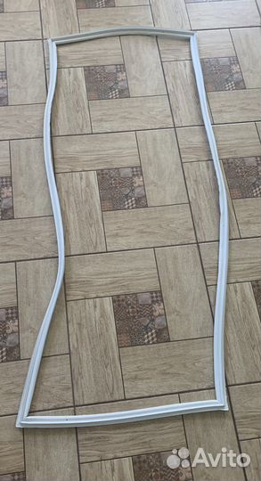 Уплотнительная резинка для морозильника