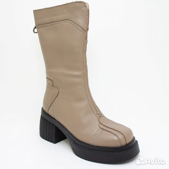 Зимние ботинки