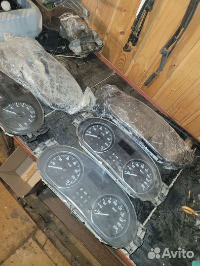 Приборная панель на Рено логан, ларгус