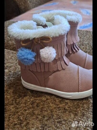 Зимние сапожки 23