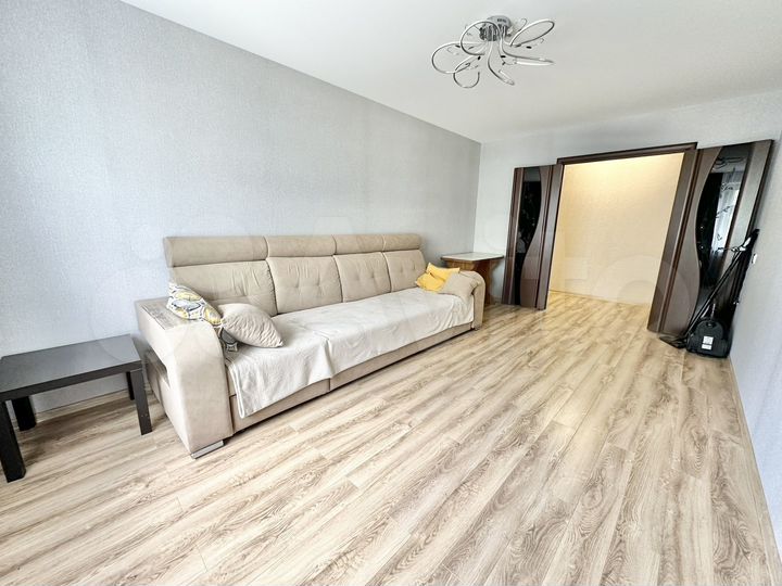 3-к. квартира, 70 м², 3/10 эт.