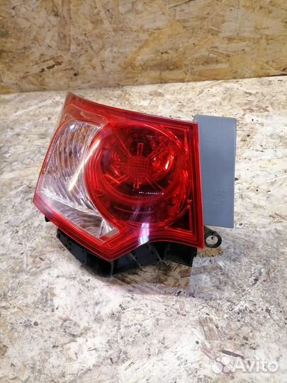 Фонарь левый Honda Accord 8