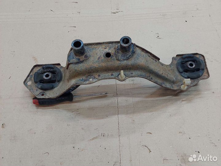 Балка задняя подрамник Honda CR-V 1 1996-2002