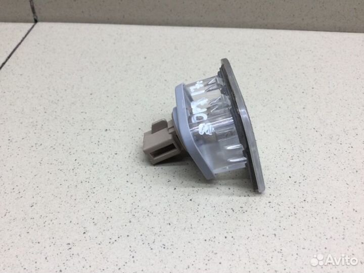 Фонарь подсветки номера Kia Optima седан цвет