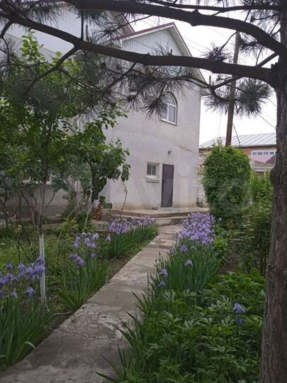 Дом 251 м² на участке 9,5 сот.