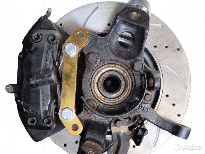 4pot brembo тормоза на переднюю ось pajero