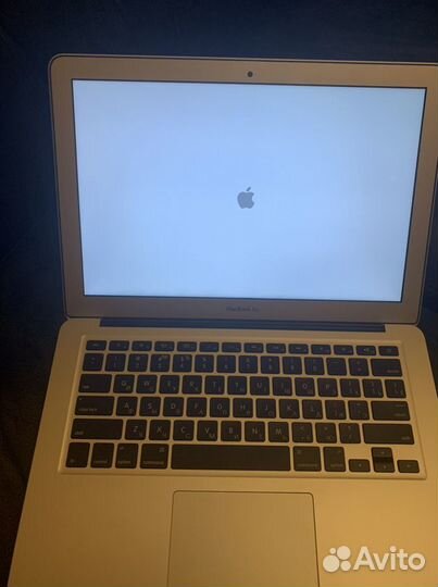 Apple MacBook Air ‘13 2013 года 4 гб ssd128 гб i5