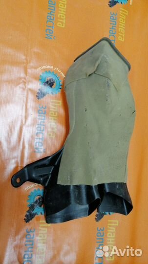 Патрубок обдува 804 Toyota Land Cruiser 200