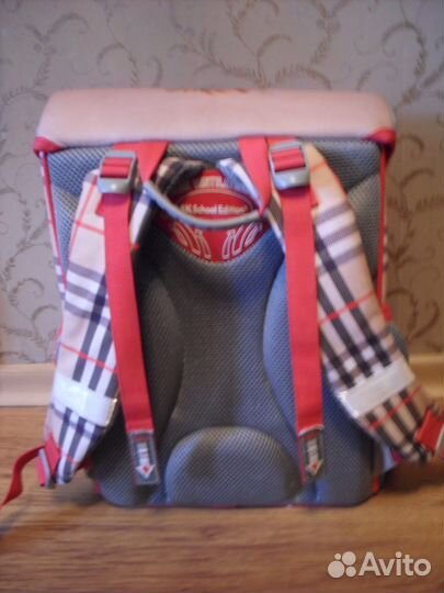 Школьный ранец для девочки