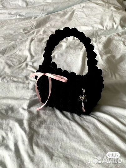 Сумочка вязанная sanrio, kuromi