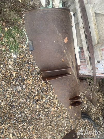 Лопата на трактор