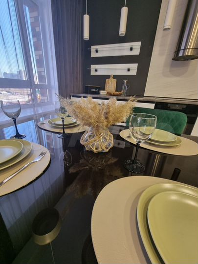 2-к. квартира, 70 м², 2/5 эт.