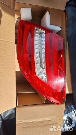 Правый стоп на w204 рест