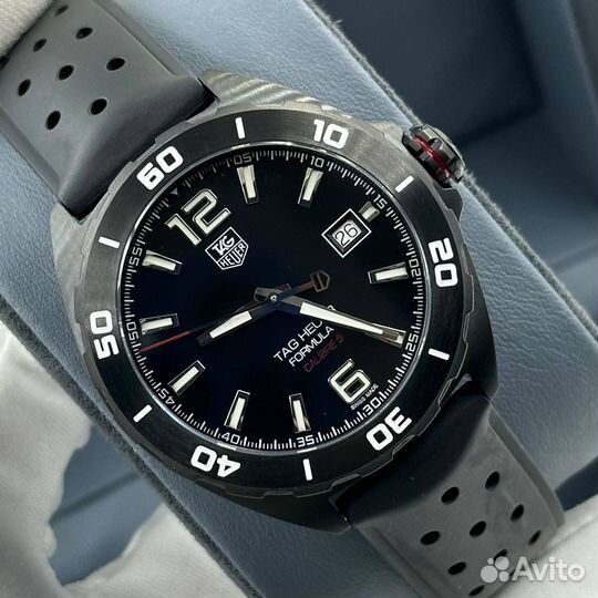 Часы TAG Heuer Formula 1 Black Dial