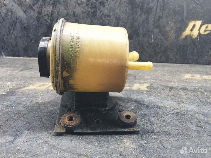 Бочок гидроусилителя Nissan primera p11