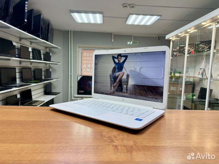 Hp/intel/4 ram/громкий/живой акб/рассрочка