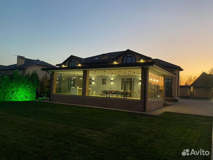 Витражное остекление/Безрамное остекление