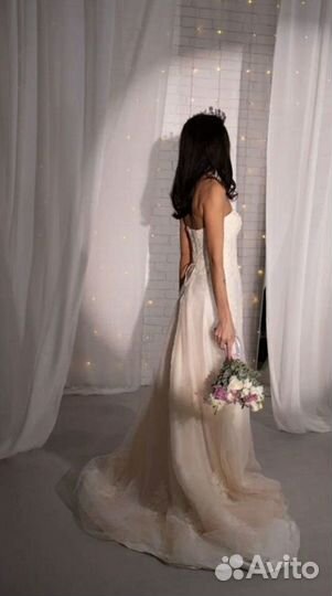Свадебное платье 40-42 р-р