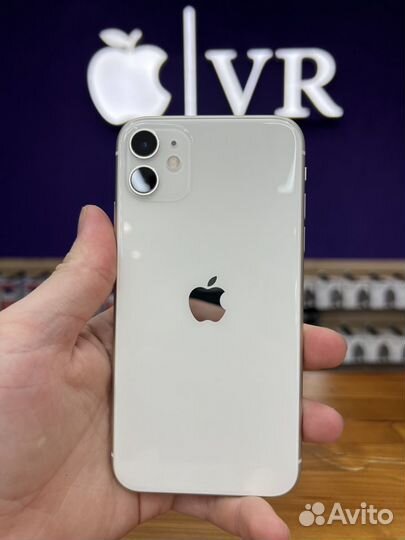 iPhone 11, 64 ГБ