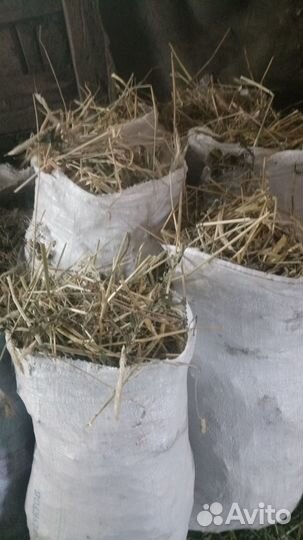 Сено-солома в мешках