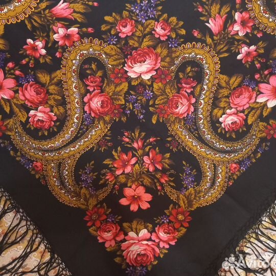 Павлопосадская шаль