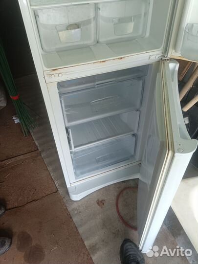 Холодильник