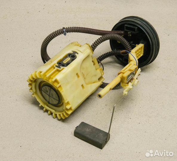 Насос топливный VW Golf 3 1.8 (универсал)