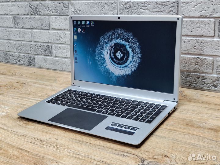 Ноутбук Dexp aquilon C15-ICW202