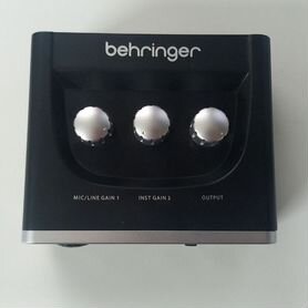 Звуковая карта behringer U-phoria UM2