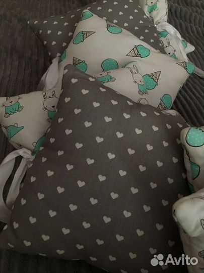 Бортики в кроватку