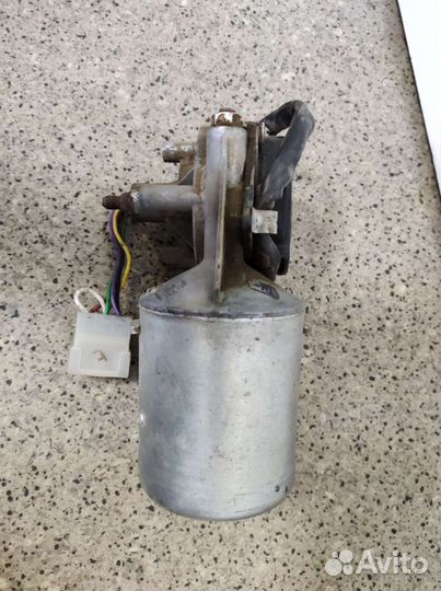 Электродвигатель стеклоочистителя камаз