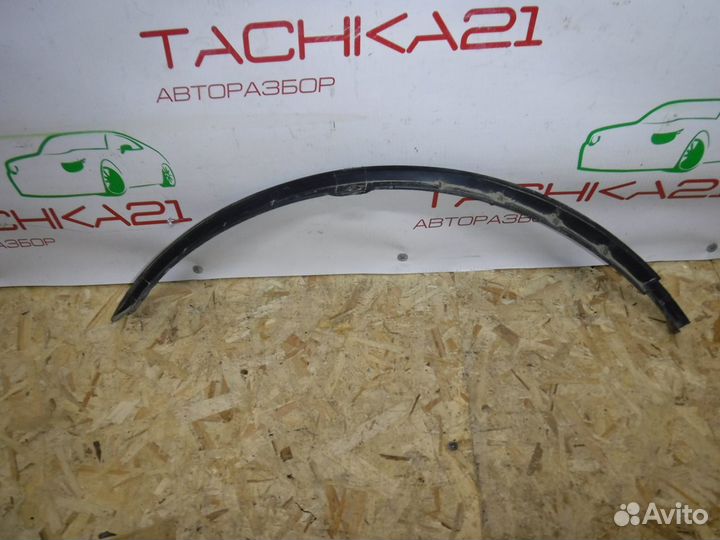 Расширитель переднего правого крыла Renault Logan