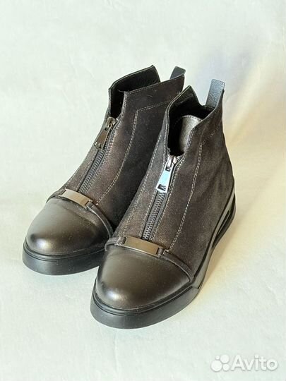 Ботинки женские утеплённые размер 38