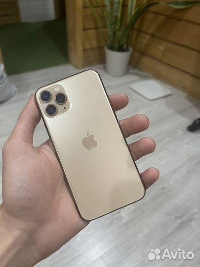 iPhone 11 Pro, 64 ГБ