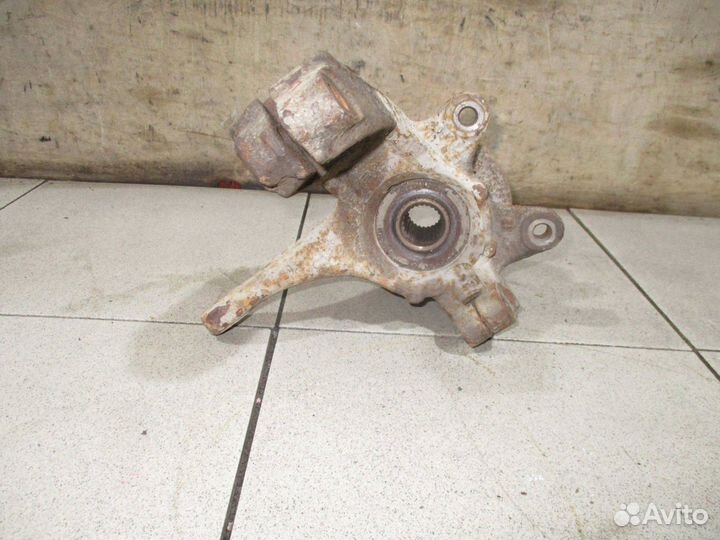 Кулак поворотный передний левый Ford Fusion