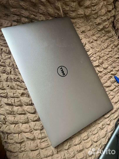 Dell precision 5520 4К сенсорная маирица