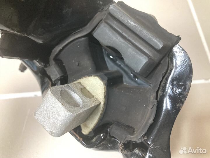 Опора МКПП Skoda Fabia 2007-2015 г.в