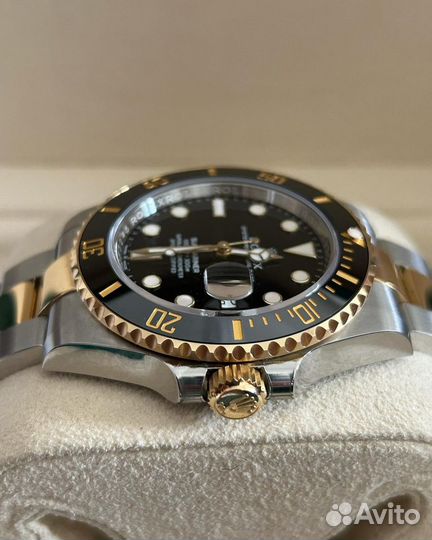 Часы Rolex Submariner Gold механика 3235