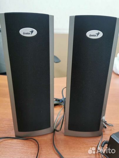 Компьютерные колонки Genius SP-J10