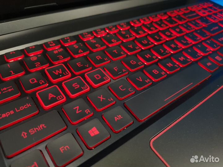 Игровой Nitro RTX 3050Ti / i5 10300H / 144 Гц IPS